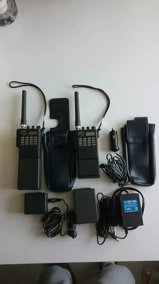 Walkie Talkie 1